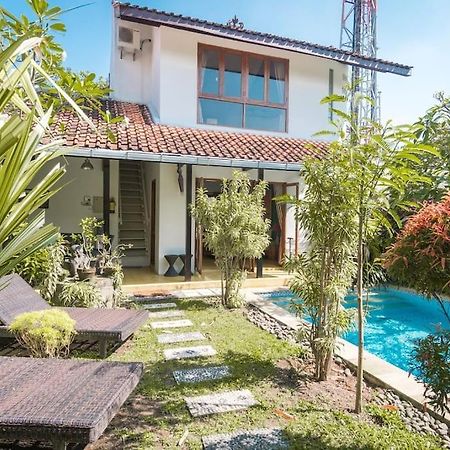 Villa Bougenville Yogyakarta Kültér fotó