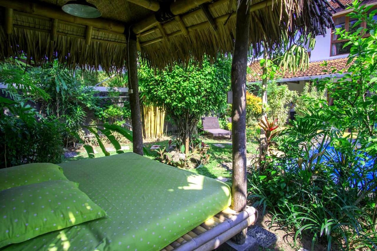 Villa Bougenville Yogyakarta Kültér fotó