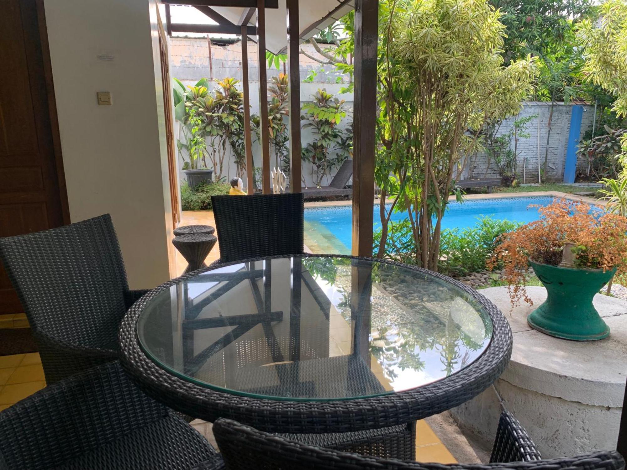 Villa Bougenville Yogyakarta Kültér fotó