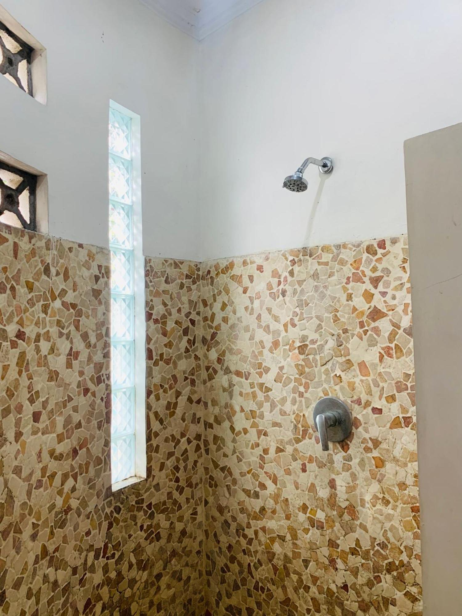 Villa Bougenville Yogyakarta Kültér fotó